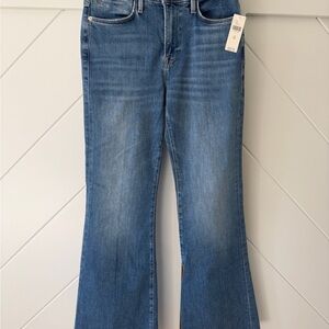 NWT Frame Le Easy Flare Jean